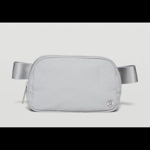 Lululemon Everywhere Belt Bag